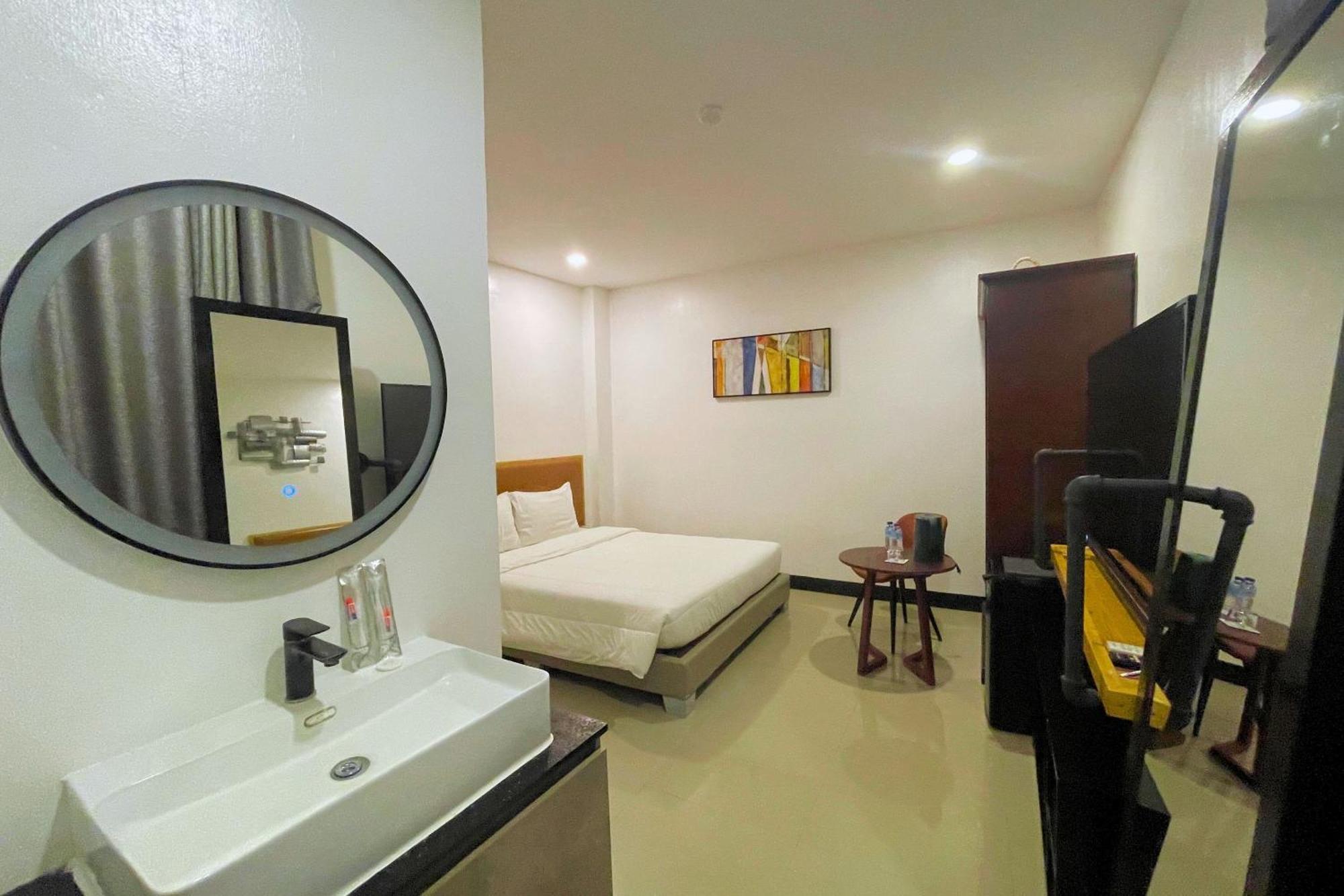 Hotel Halo Angeles City Номер фото