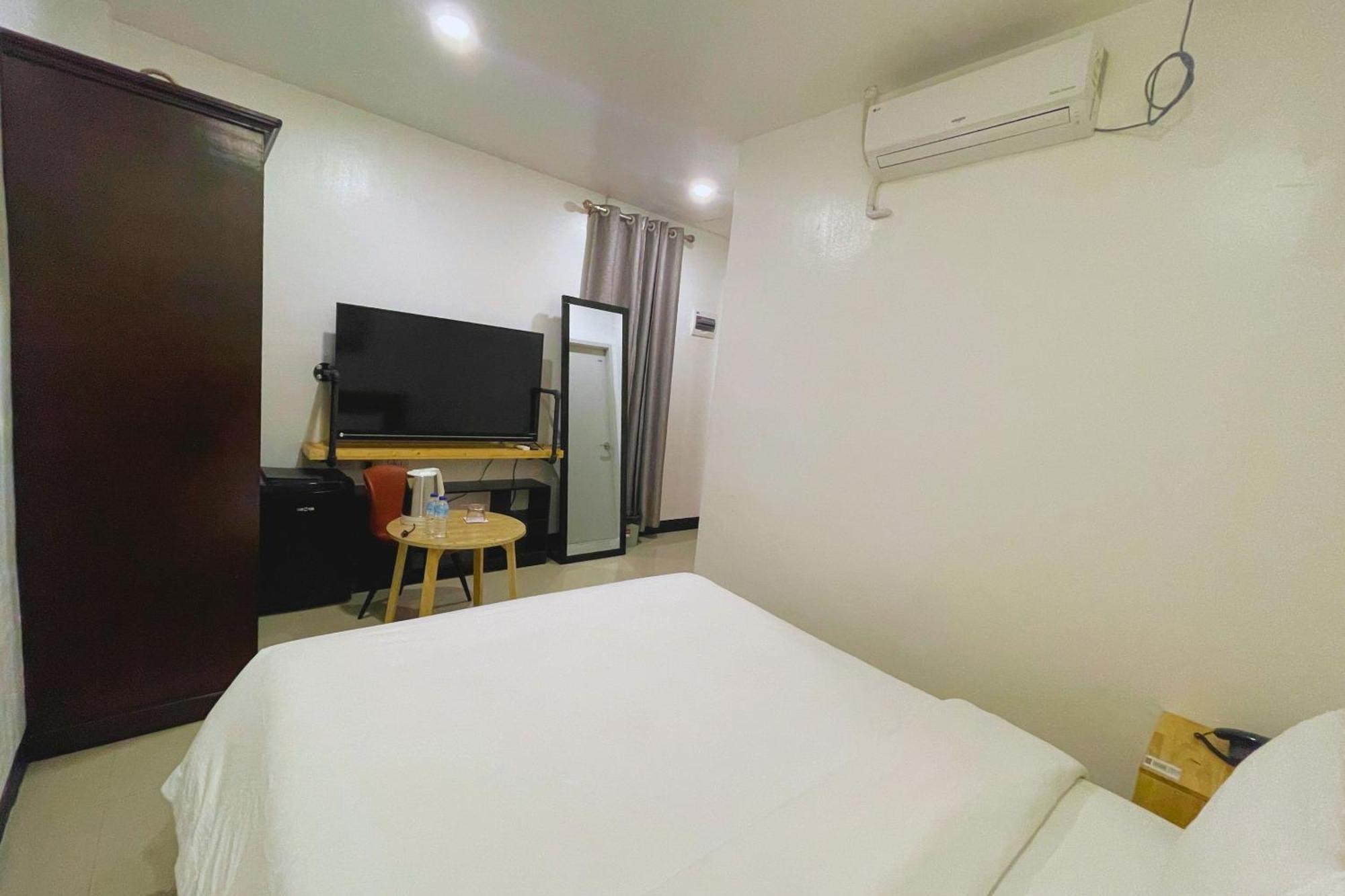 Hotel Halo Angeles City Номер фото